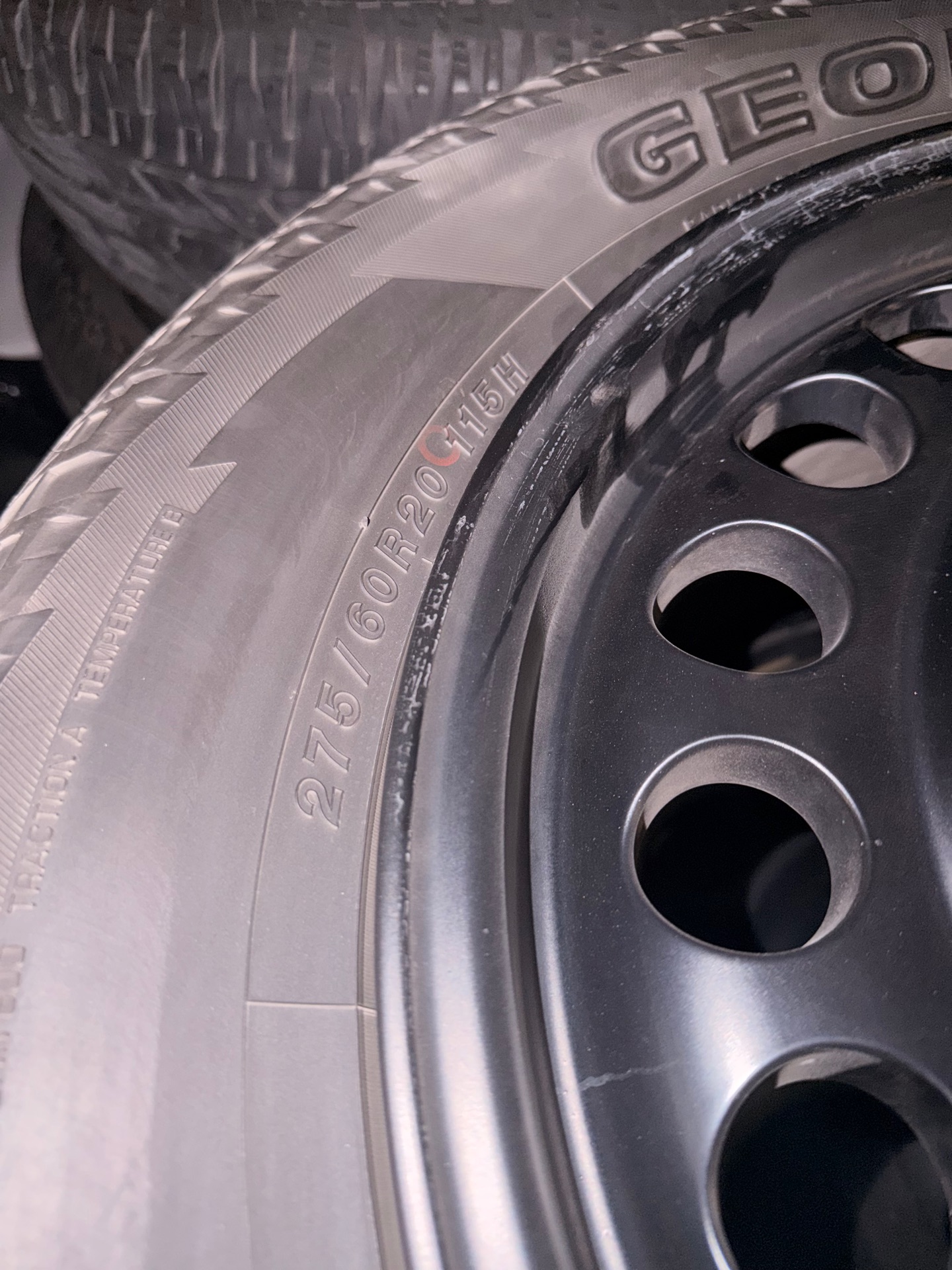 4 rings (rims) + 4 tyres + 4 spacers