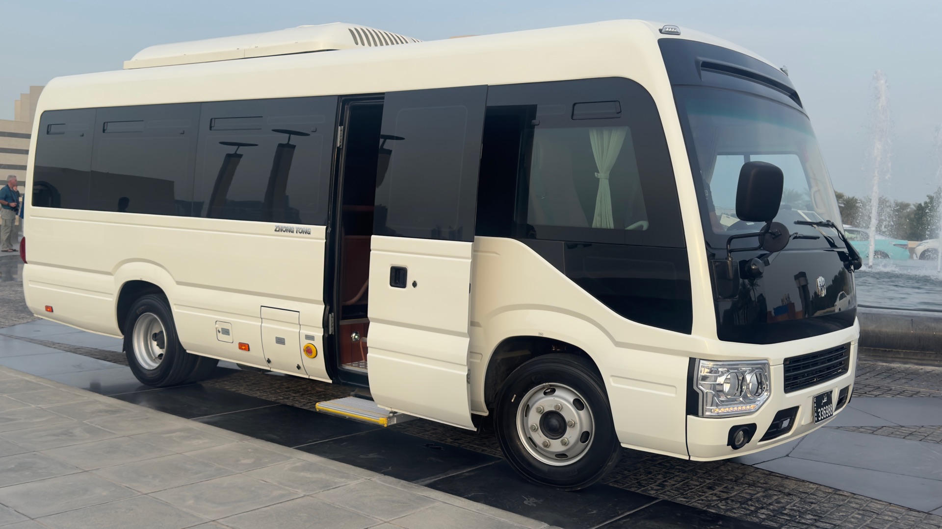 28 seater VIP bus for sell