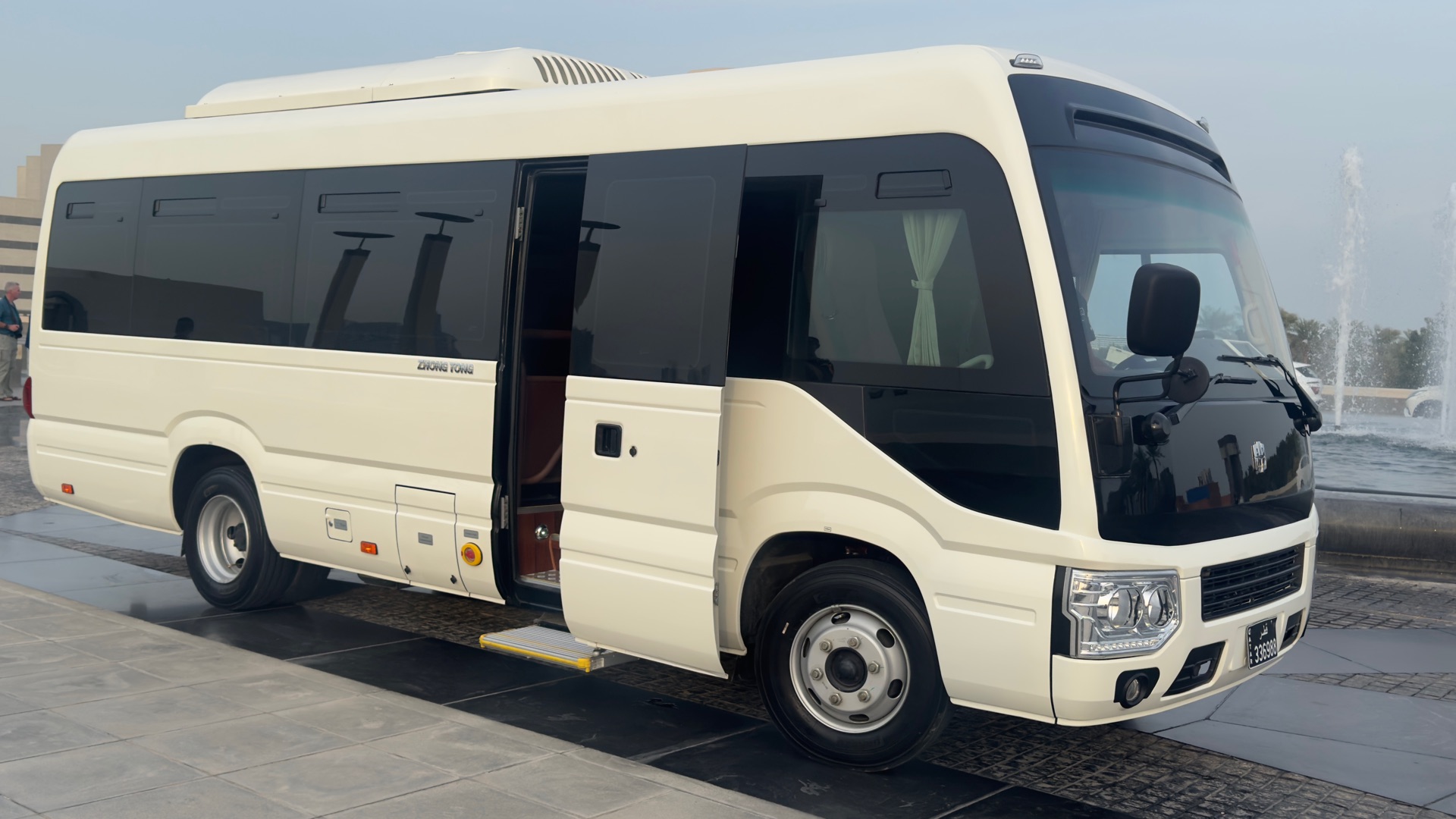28 seater VIP bus for sell