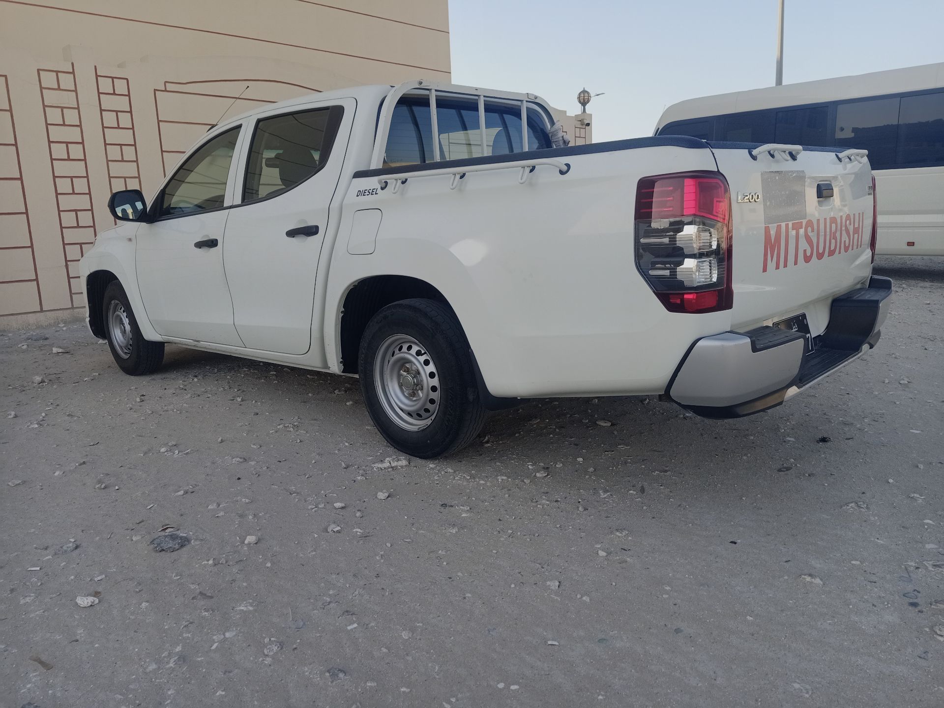 ميتسوبيشي إل 200 ديزل 2021