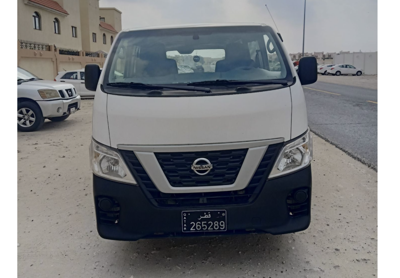 نيسان يورفان 2022