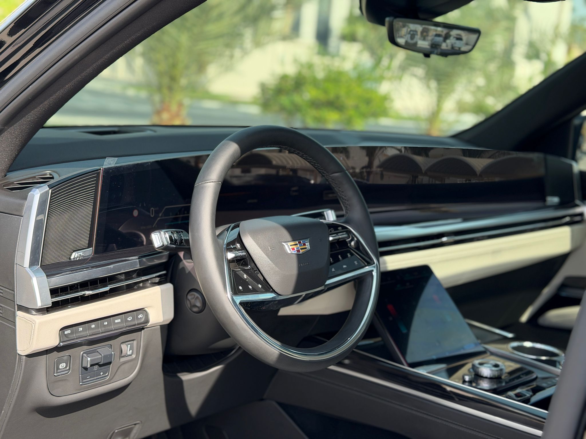 Cadillac Escalade 600 Sport 2025