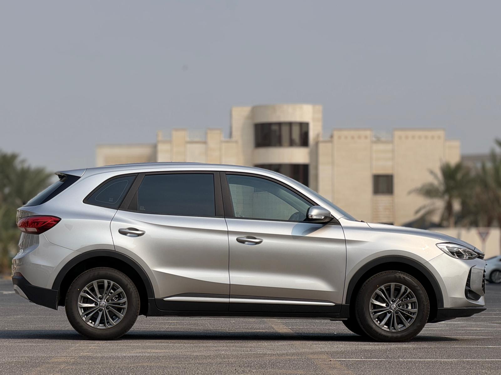 MG ZS 2025