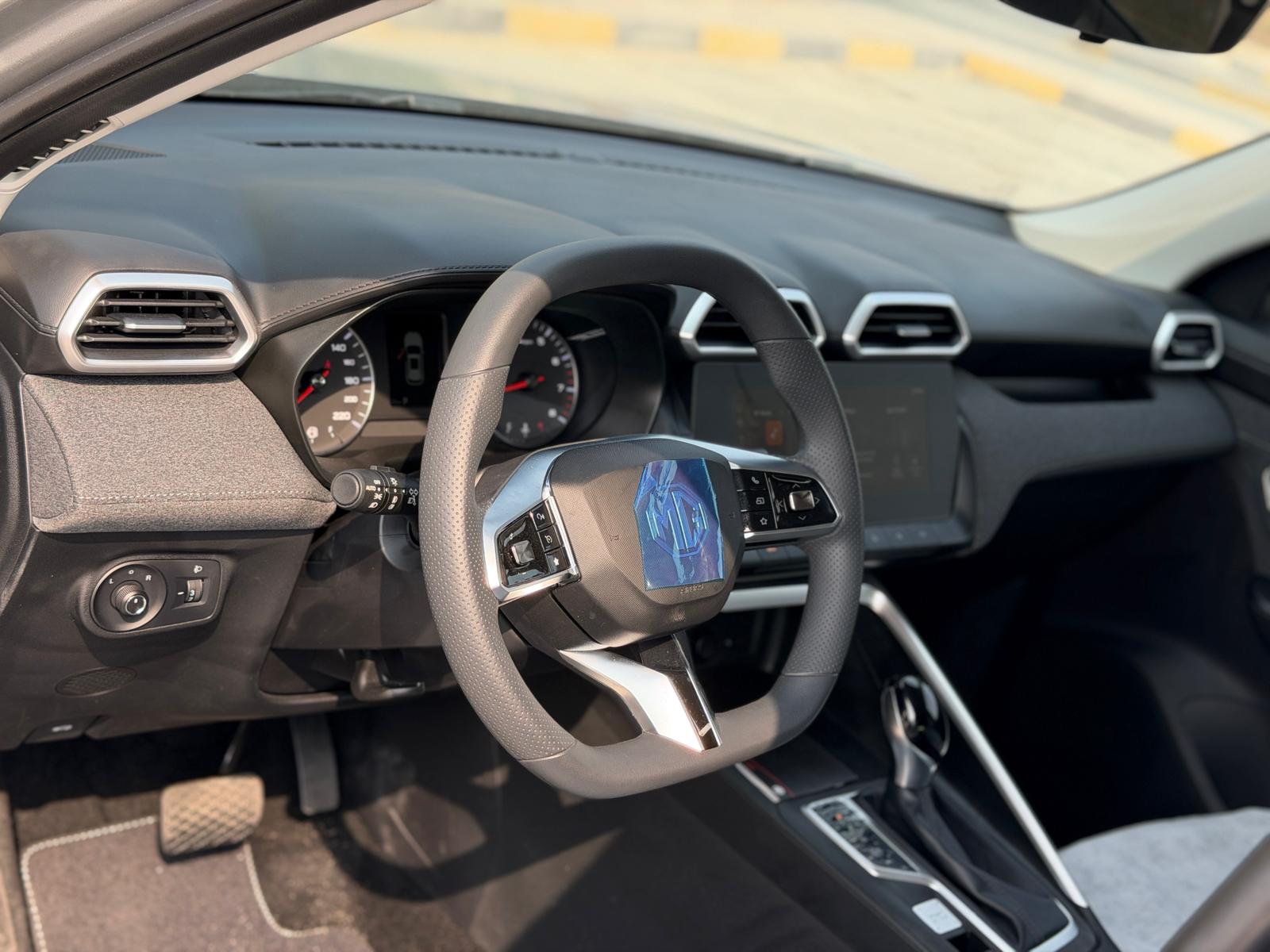 MG ZS 2025